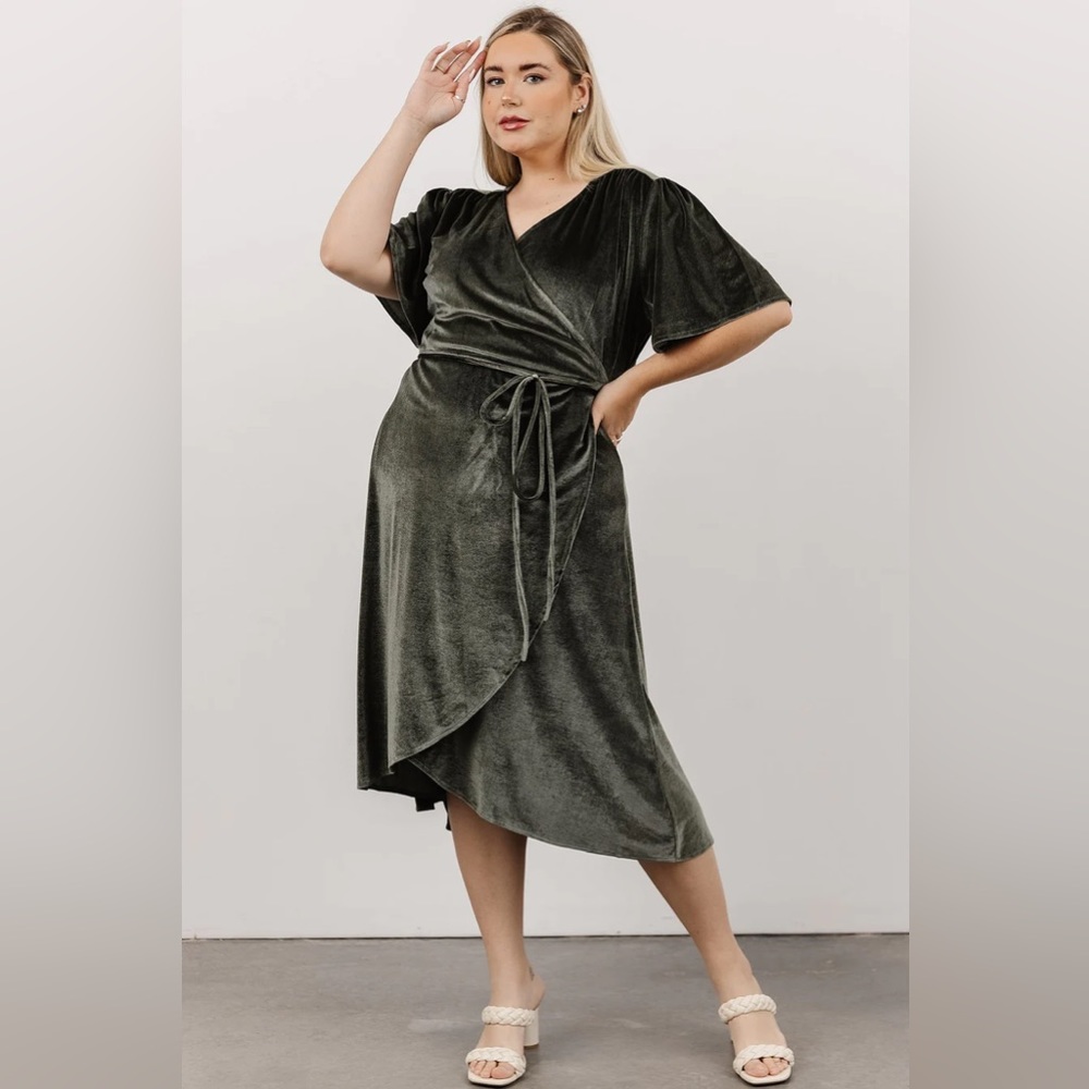 Baltic Born Allison Velvet Midi Wrap Dress | Dark Eucalyptus